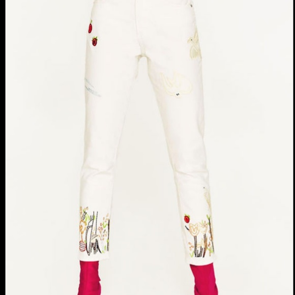 Zara Embellished White Jeans - Picture 5 of 8